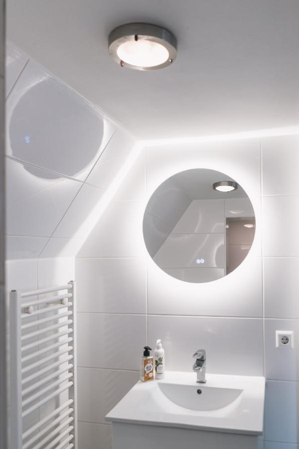Herengracht Private Room With Canal View 암스테르담 외부 사진